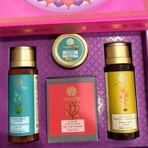Forest Essentials Skincare Gift Set